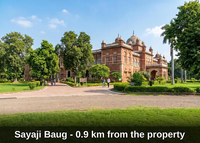 Townhouse Vadodara Railway Station Road Formerly Hotel Raajpath